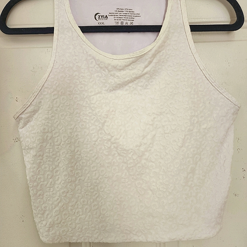 Zyia White Leopard Crop Tank size XXXL EUC